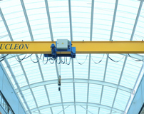 ������b����